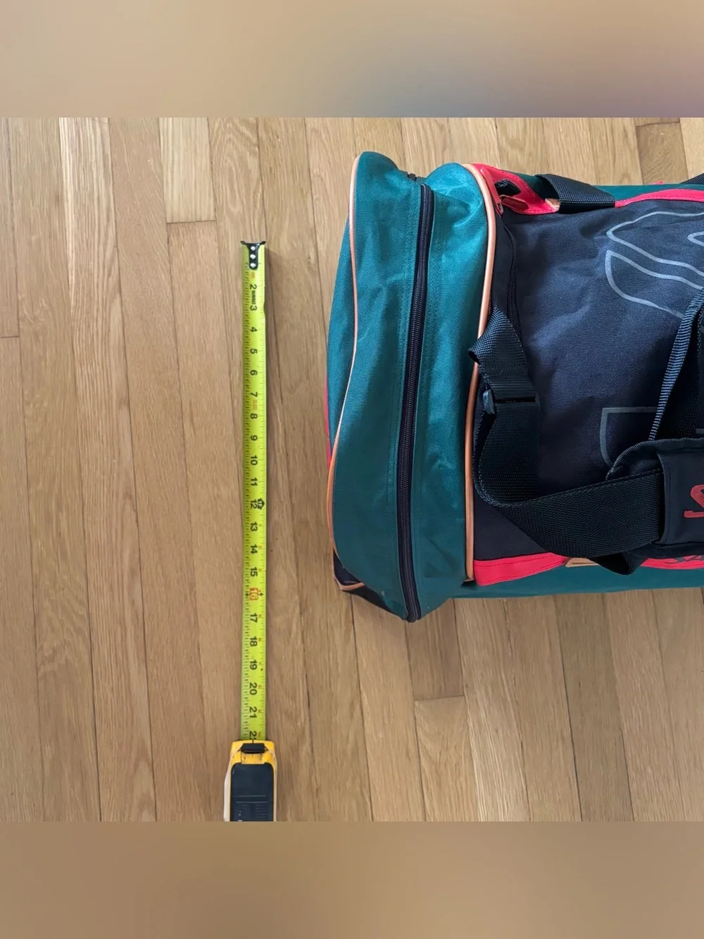 Vintage 90s Salomon Duffle Bag Green Black Club Line Streetwear Luggage